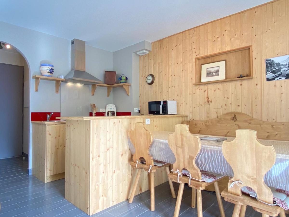 Joli Chalet 60M2 Proche Du Centre. Parking. Balcon Каутерец Екстериор снимка